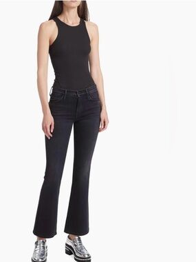 MOTHER The Weekender Flared Jeans Size 30 in Not Guilty